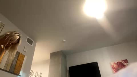britneycherry08 online show from June 8, 1:28 am