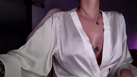 Britney online show from April 15, 9:45 am