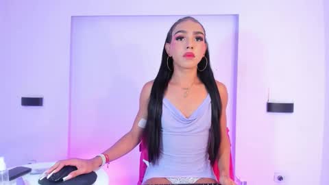 Brittany online show from October 26, 7:42 am