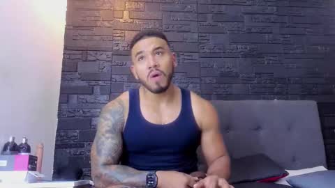 brock_hurn online show from December 13, 8:48 pm