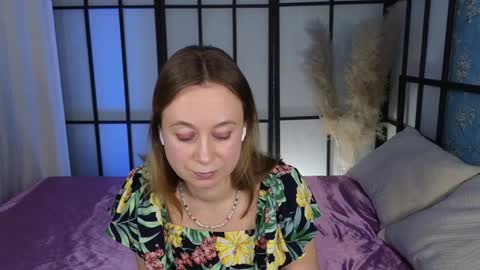 Snapshot of brooke_evans_ chatting on February 7, 4:03 pm Brooke online show from February 7, 4:03 pm