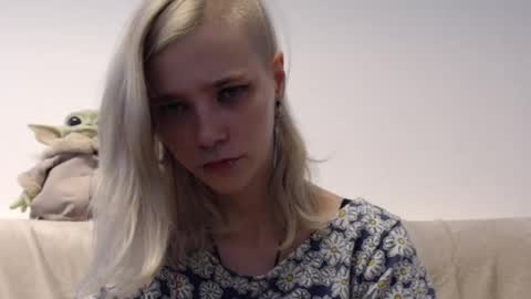 Snapshot of brookewylde_20 chatting on September 17, 3:04 pm brookewylde_20 online show from September 17, 3:04 pm