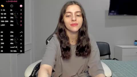 broosnica1 online show from November 30, 7:15 am