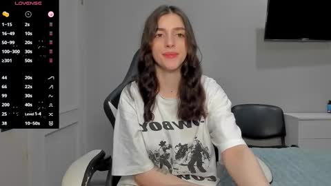 broosnica1 online show from November 25, 9:52 am