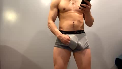 browndaddy4713 online show from March 23, 10:37 pm