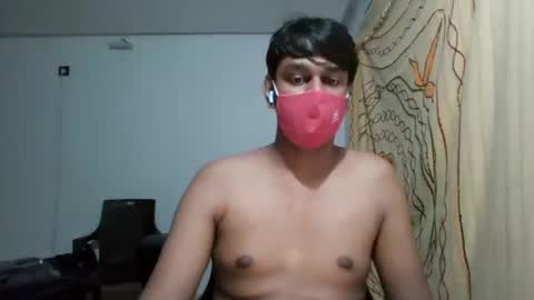 Snapshot of brownguy2505 chatting on January 17, 6:23 pm brownguy2505 online show from January 17, 6:23 pm