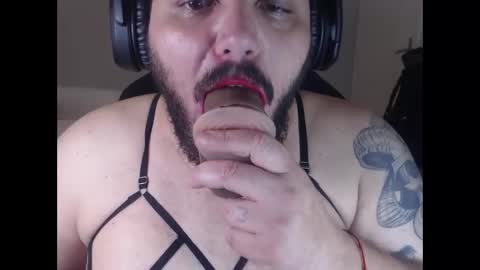brsecretbear online show from September 20, 6:38 am