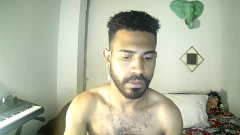 bruce_1111 online show from October 15, 8:26 am