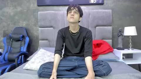 Bruce Hans online show from September 22, 11:47 am