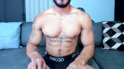 bruce roldan online show from November 11, 5:15 pm