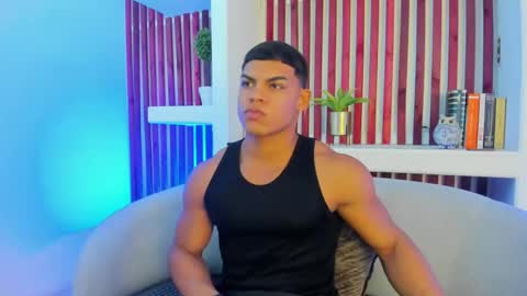 bruce_stroud online show from September 22, 10:08 am