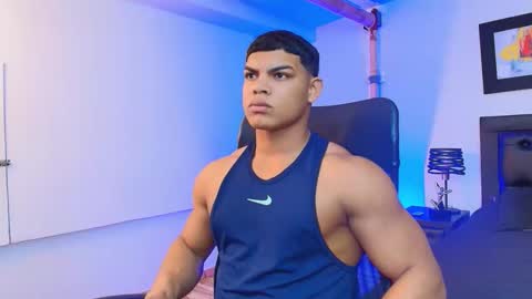 bruce_stroud online show from October 6, 5:14 am