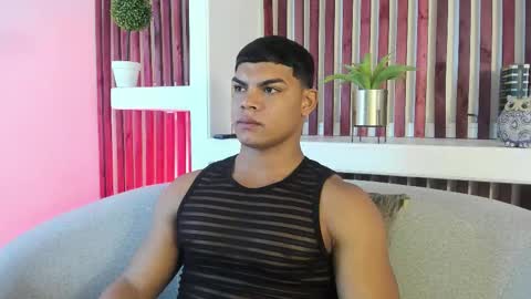 bruce_stroud online show from September 25, 11:50 am