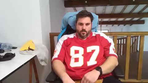 Snapshot of bruce_wayne34 chatting on December 27, 12:45 pm Bruce Wayne online show from December 27, 12:45 pm