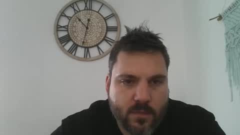 Bruce Wayne online show from February 19, 9:30 am