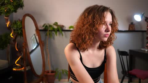 Tess online show from May 8, 2:12 pm