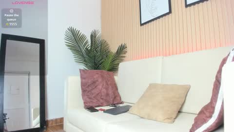 Luis online show from September 29, 8:30 pm