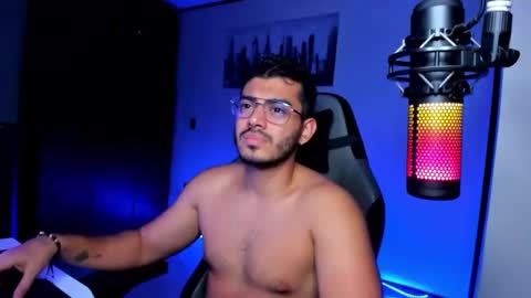 Bruno online show from December 19, 4:13 am