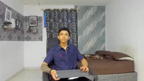 bruno_snow online show from February 15, 9:13 pm