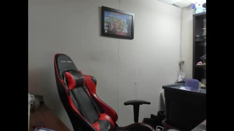 BRUTALMASTER1983 online show from February 10, 8:01 pm