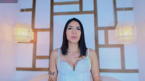BryannaHills online show from September 17, 10:41 am