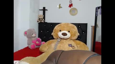 hot online show from December 2, 11:29 am