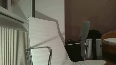 Bu and Ci online show from November 22, 5:33 pm