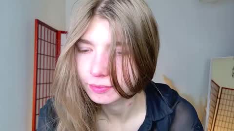 bubble_kiss online show from February 5, 7:34 am