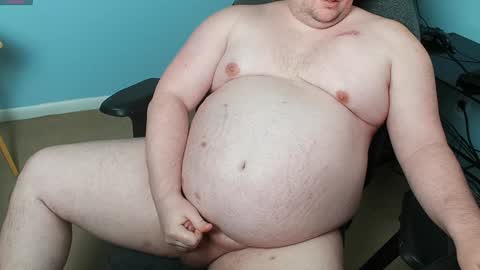 Snapshot of bubblebuttsub chatting on December 2, 6:35 am bubbles online show from December 2, 6:35 am
