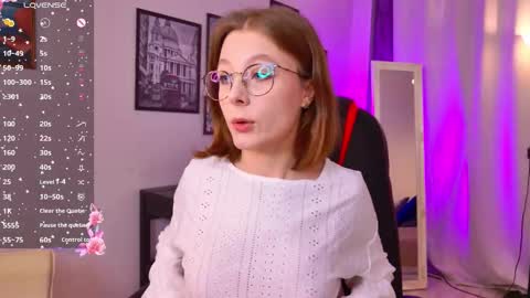 Alice online show from October 22, 8:54 pm