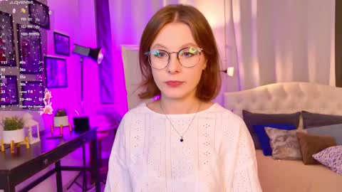 Alice online show from October 18, 8:13 pm