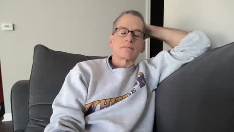 budman004 online show from November 16, 4:42 pm