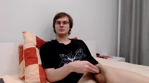 Snapshot of bulkazziz chatting on September 10, 8:32 pm Chris online show from September 10, 8:32 pm