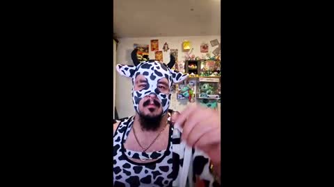 bullbawser online show from December 19, 8:32 am