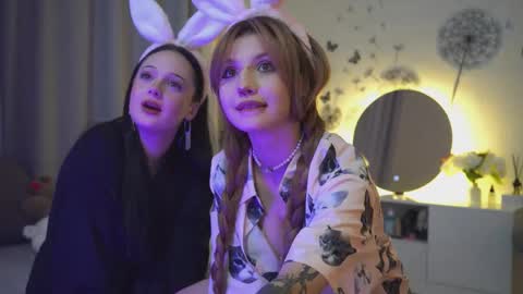 Kim and Mila online show from December 20, 3:19 pm