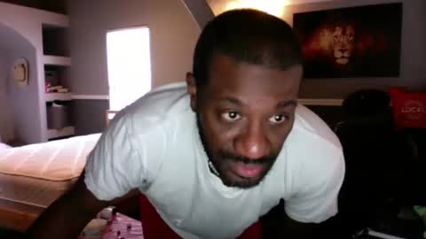 Bungalow Entertainment online show from November 12, 11:07 pm