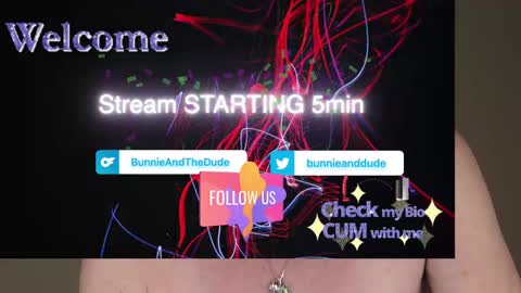 Snapshot of bunnieandthedude chatting on February 24, 3:12 am BUNNIE and THE DUDE TheLebowskis online show from February 24, 3:12 am