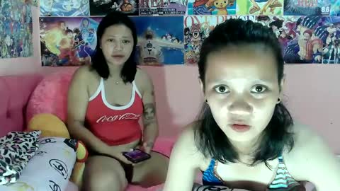 Snapshot of bunny_flower18 chatting on March 11, 12:22 am bunny_flower18 online show from March 11, 12:22 am