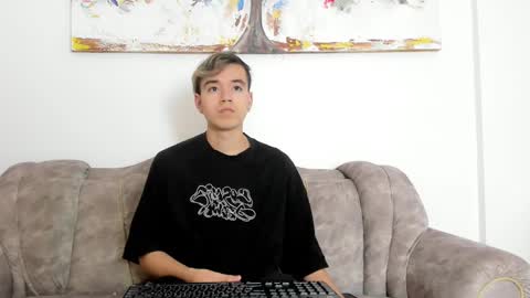 Snapshot of bunny_maxxi chatting on February 18, 12:17 pm bunny online show from February 18, 12:17 pm