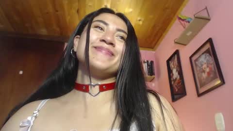 bunnyEmilyR0s33 online show from February 10, 8:31 pm
