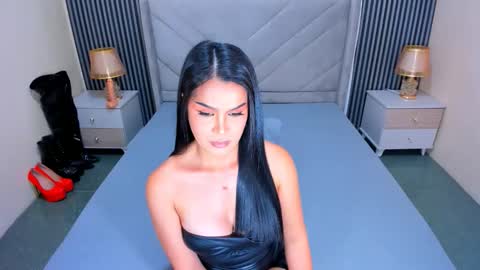 natasia online show from May 18, 1:37 am