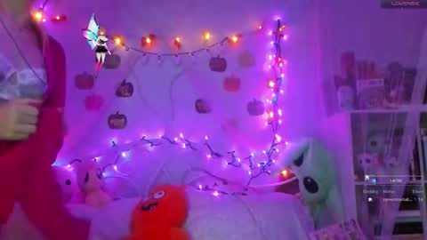 bunnyislewd online show from October 25, 4:35 am