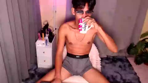 RENMAR online show from December 25, 5:58 pm