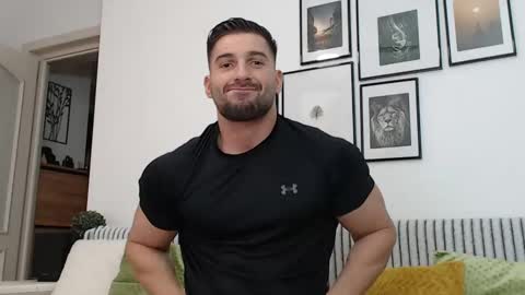 Snapshot of bunzdanny chatting on February 25, 5:40 pm BunzDanny online show from February 25, 5:40 pm