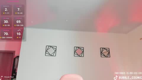 Im Val Welcome to my room My instagram Bubble cosmic online show from June 7, 3:11 am