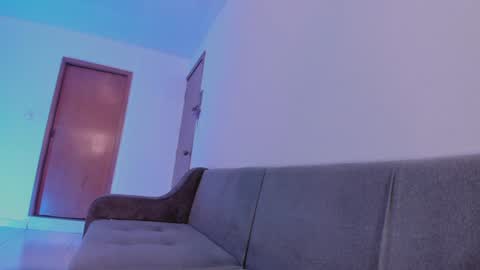 Im Val Welcome to my room My instagram Bubble cosmic online show from December 31, 6:59 am