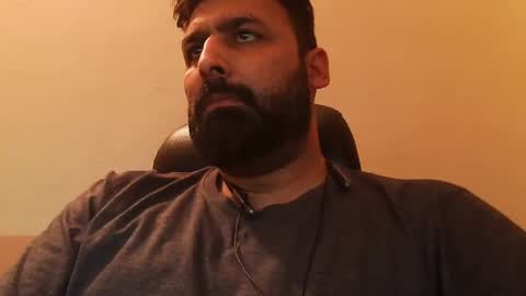 Snapshot of burlymonster chatting on January 16, 6:06 pm Hairy Arabian online show from January 16, 6:06 pm