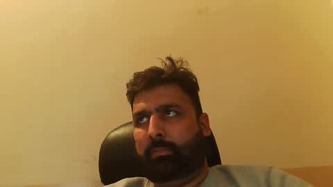 Snapshot of burlymonster chatting on February 25, 5:08 pm Hairy Arabian online show from February 25, 5:08 pm