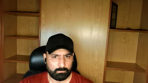 Snapshot of burlymonster chatting on September 15, 3:41 am Hairy Arabian online show from September 15, 3:41 am