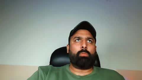 Snapshot of burlymonster chatting on February 7, 3:30 pm Hairy Arabian online show from February 7, 3:30 pm